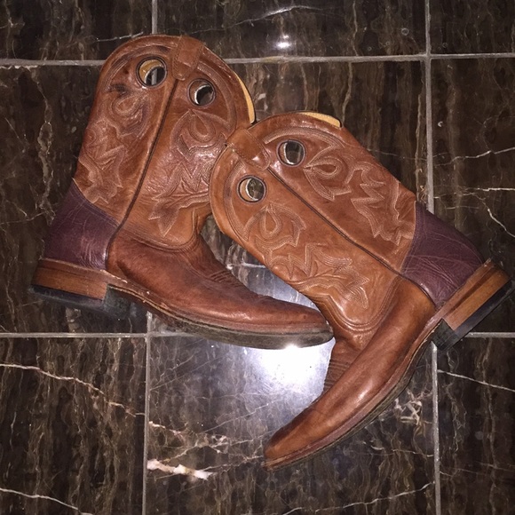 Cowboy boots 🤠